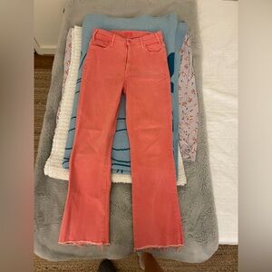 MOTHER Rose colored “Hustler ankle fray jeans” size 27
